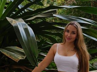 AriaBeauty