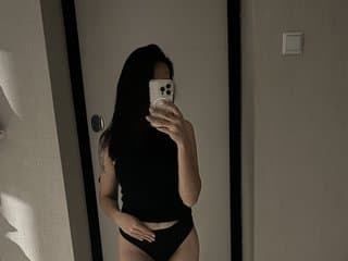 Techno-girl